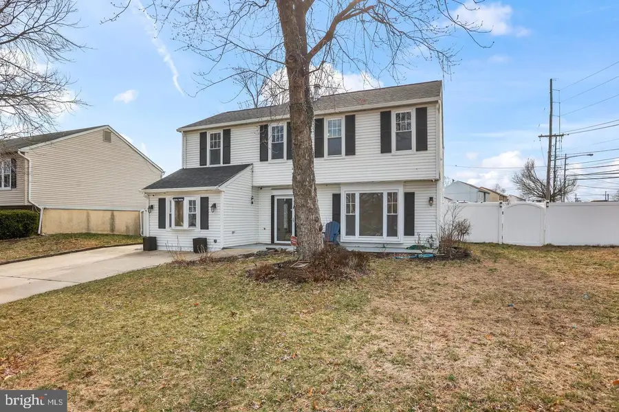 7710 Greenbrier Rd, Pennsauken, NJ 08109 - #3