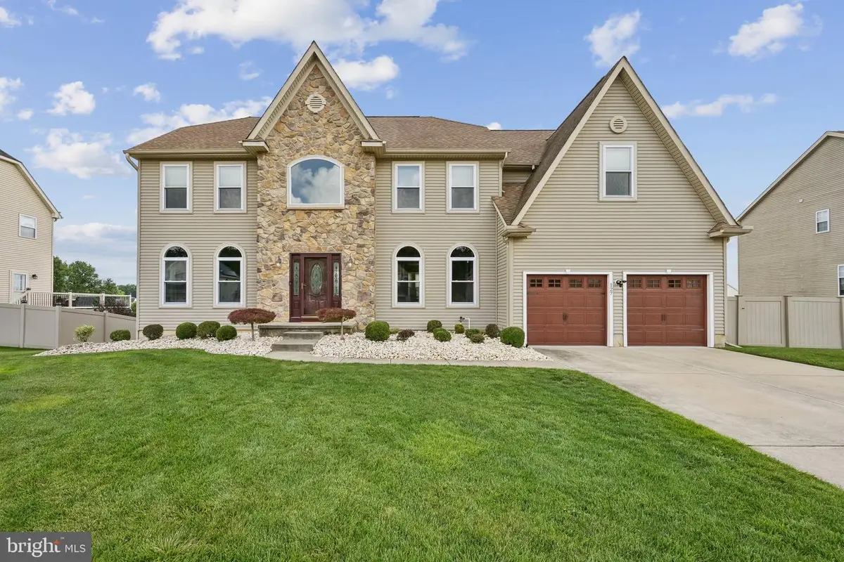 127 White Cedar Dr, Sicklerville, NJ 08081 - #1