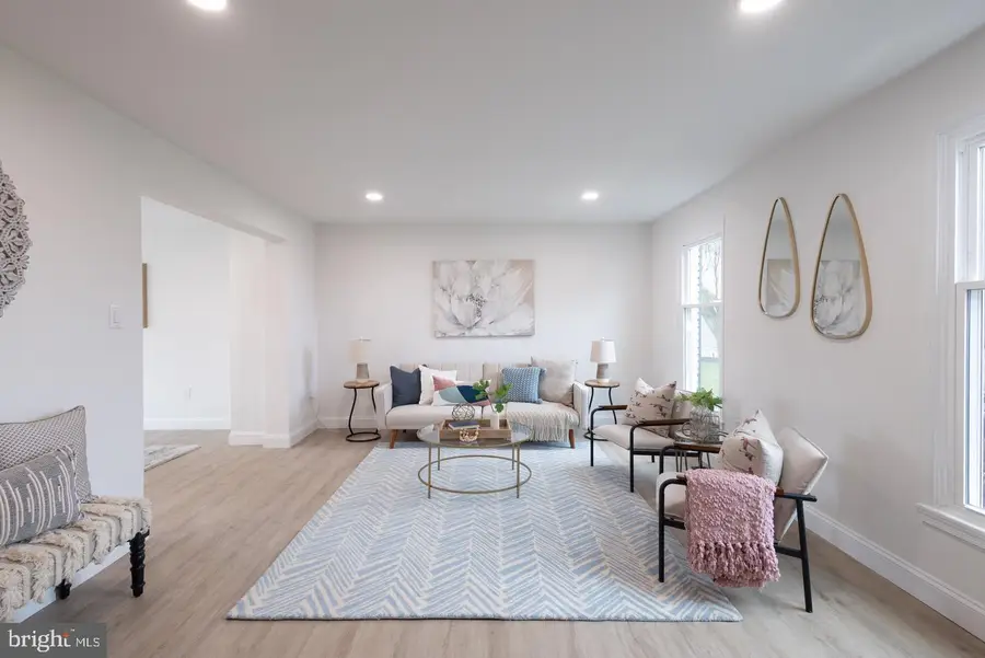 5 Brompton Pl, Cherry Hill, NJ 08003 - #2