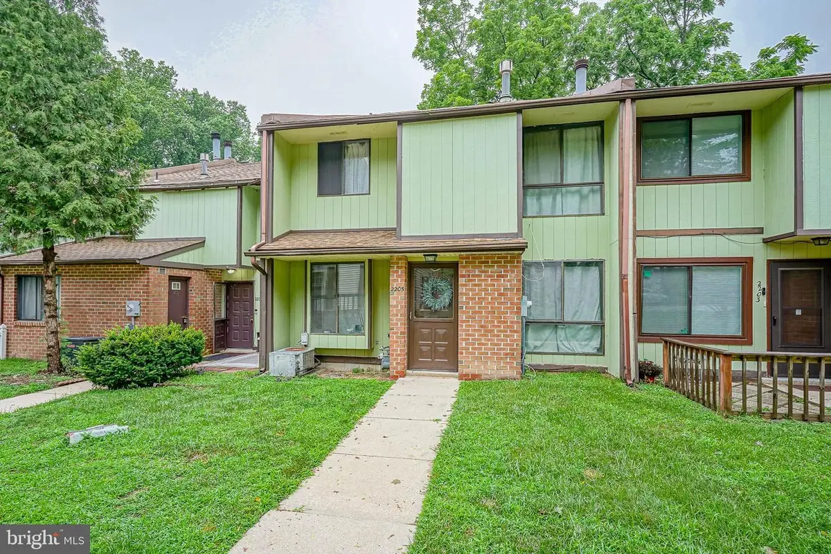 2205 Greenwood Dr, Lindenwold, NJ 08021 - #1