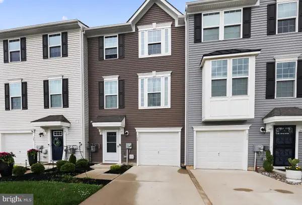 109 Plaza Drive, SICKLERVILLE, NJ 08081