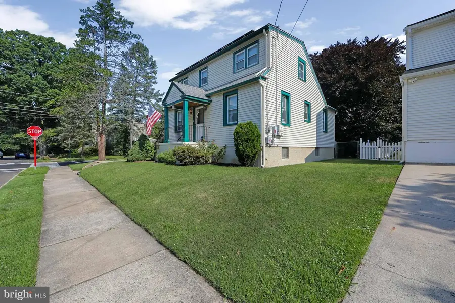 136 Lincoln Avenue, West Collingswood Heights, NJ 08059 - #3