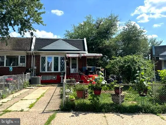 1103 Lakeshore Dr, Camden, NJ 08104 - #1