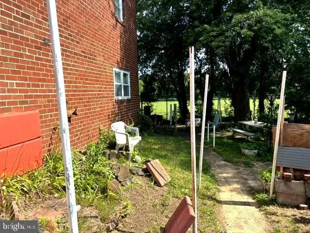 1103 Lakeshore Dr, Camden, NJ 08104 - #3