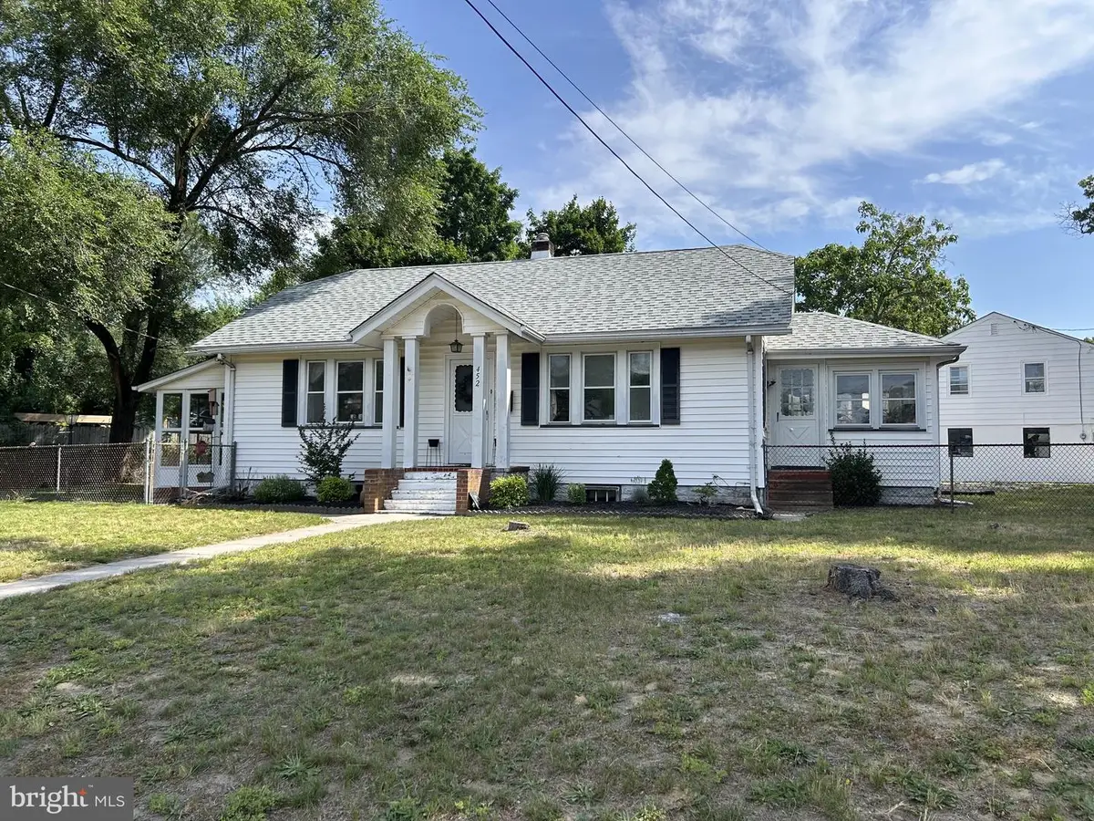 452 Raritan Ave, Atco, NJ 08004 - #1