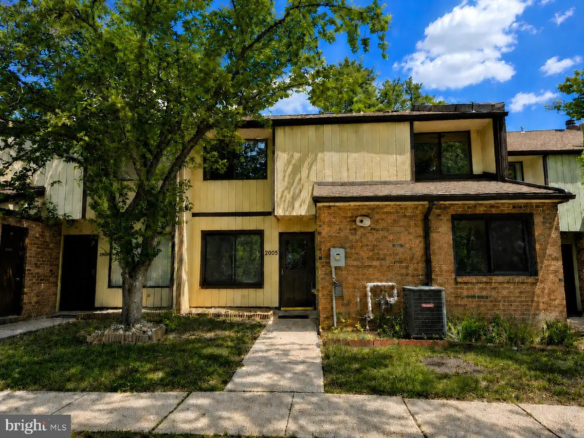 2005 Greenwood Dr, Lindenwold, NJ 08021 - #1
