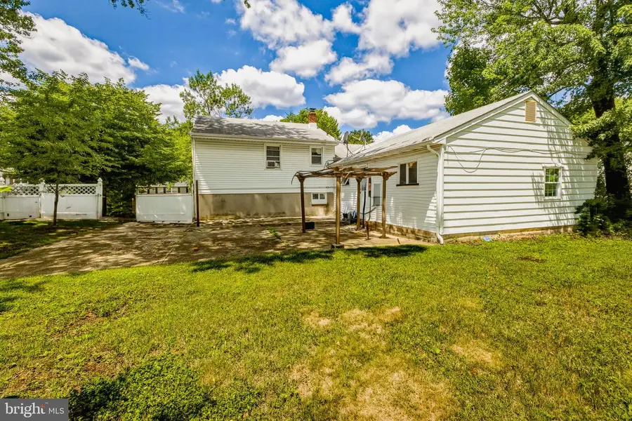 515 Douglas Dr, Cherry Hill, NJ 08034 - #2