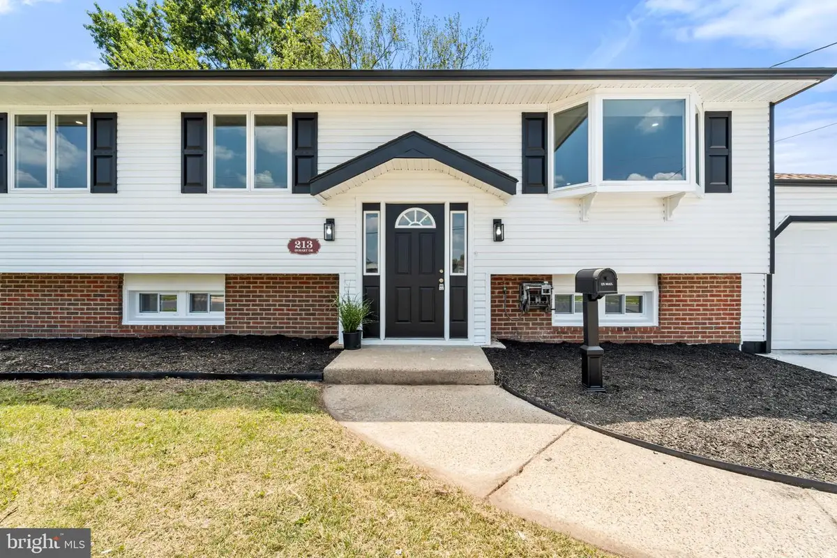 213 Hobart Dr, Clementon, NJ 08021 - #1