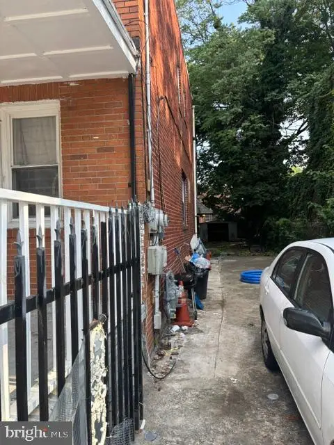 1268 Chase St, Camden, NJ 08104 - #2
