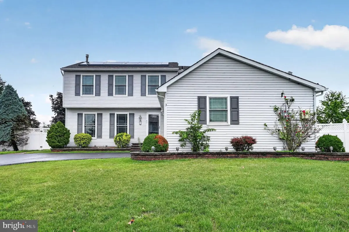 3 Berwick Ln, Sicklerville, NJ 08081 - #1