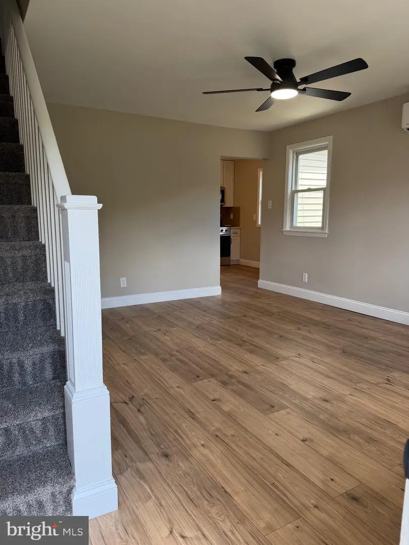 9 E Williams Ave, Barrington, NJ 08007 - #3