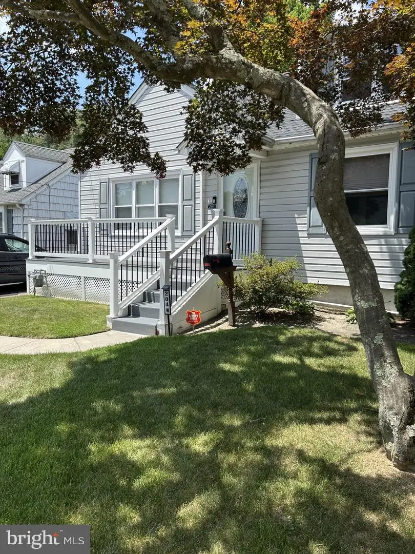 204 W Linden Ave, Lindenwold, NJ 08021 - #1