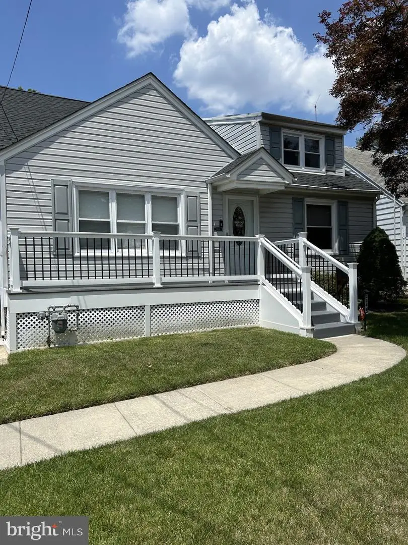 204 W Linden Ave, Lindenwold, NJ 08021 - #2