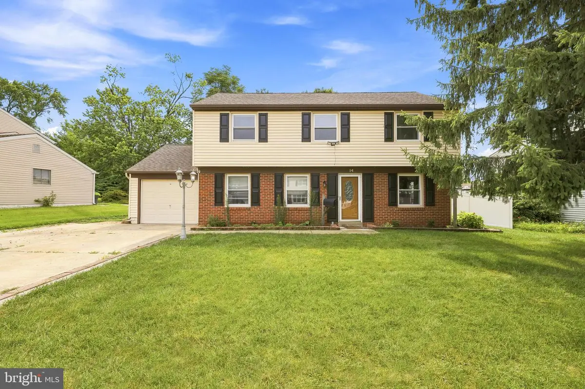 14 Buttonwood Rd, Stratford, NJ 08084 - #1