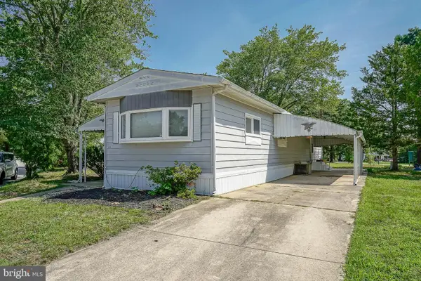 74 Colonial Drive, CHESILHURST, NJ 08089