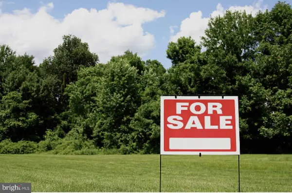 6 Front St N, GLENDORA, NJ 08029