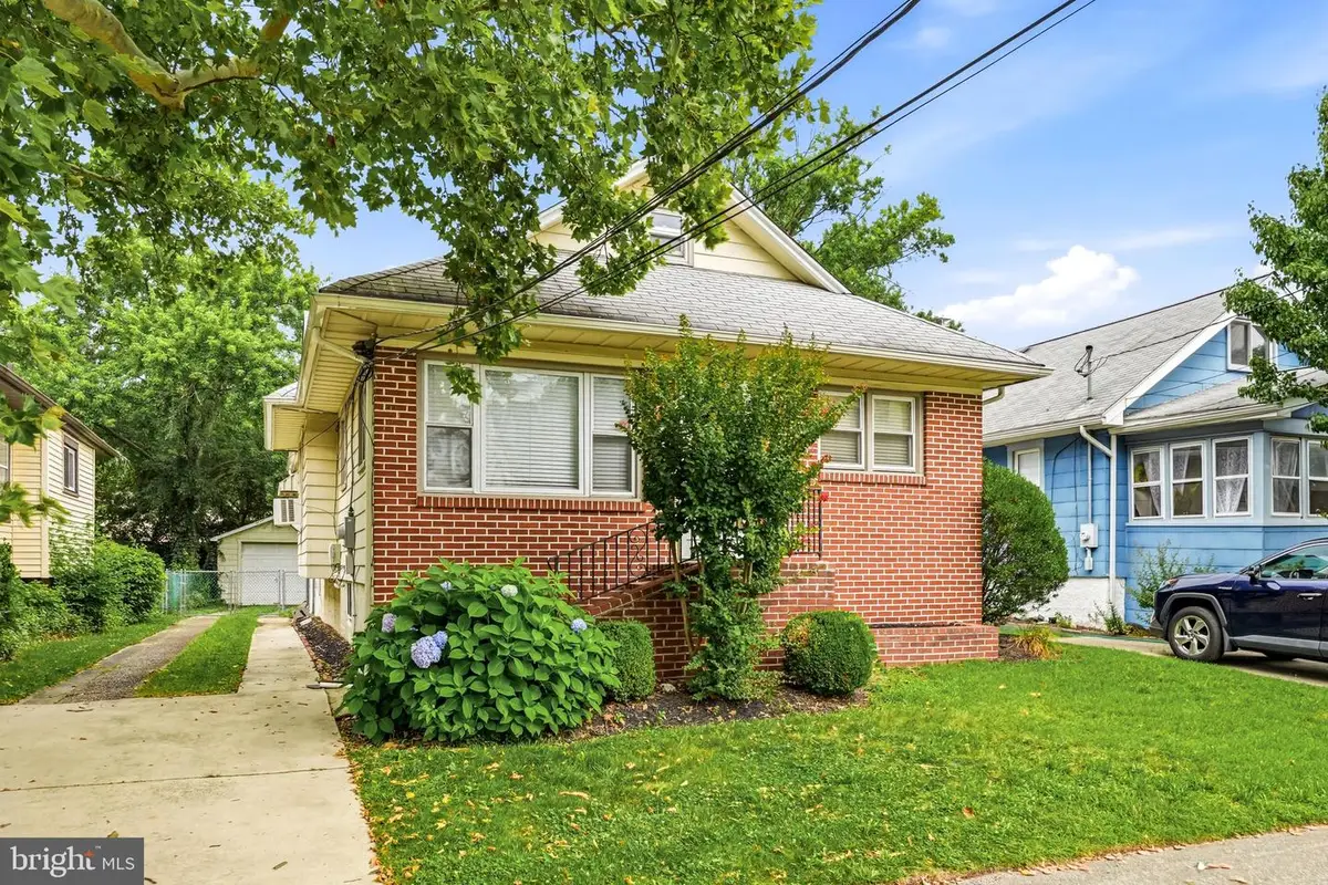 21 E Walnut Ave, Haddon, NJ 08108 - #1