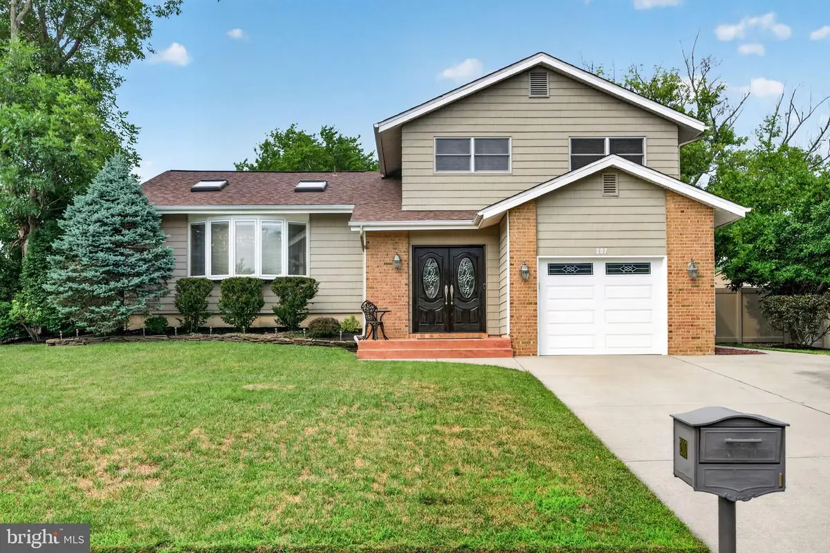 207 Sandringham Rd, Cherry Hill, NJ 08003 - #1