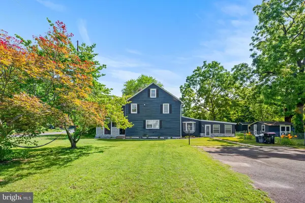 65 Hickstown Rd, SICKLERVILLE, NJ 08081