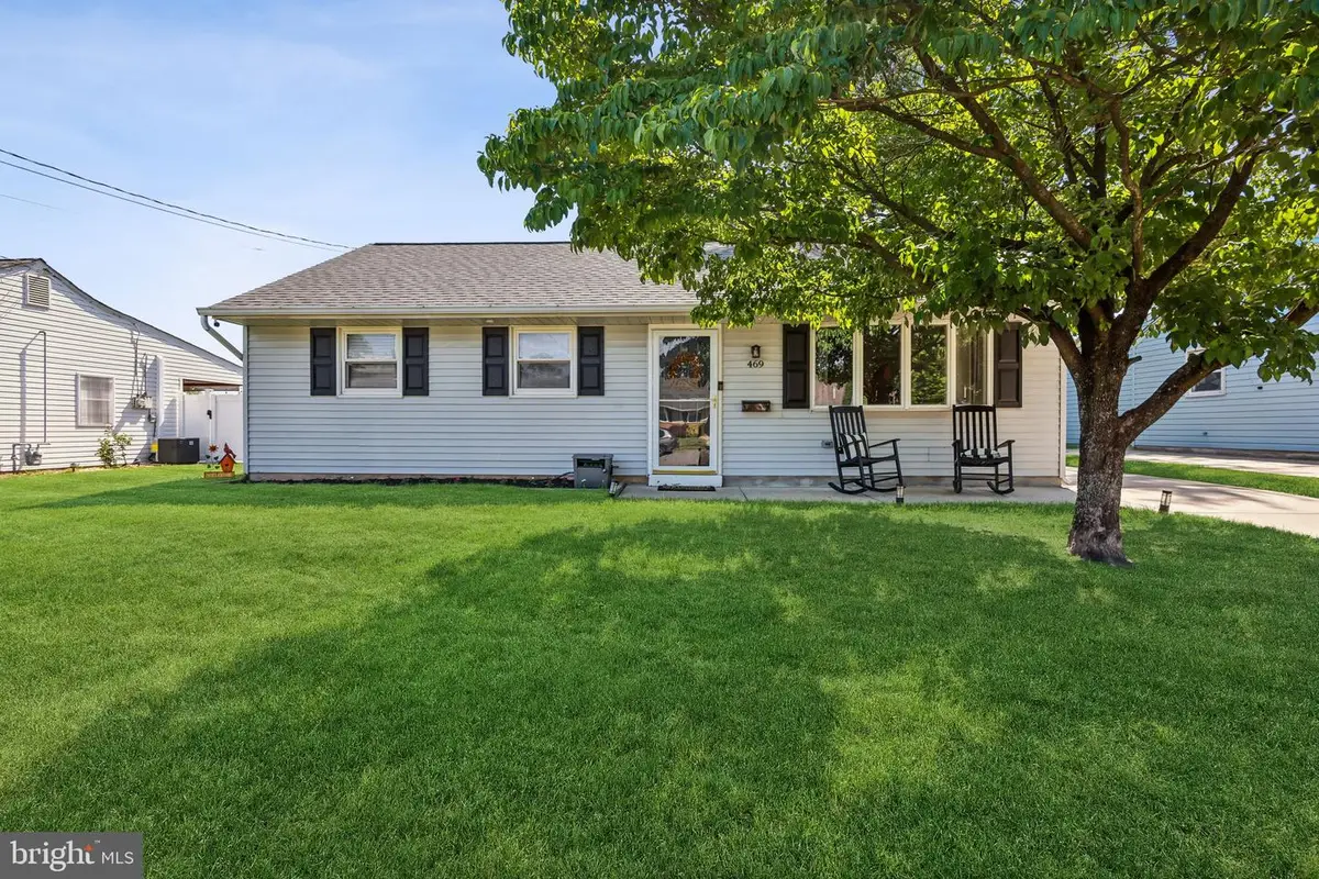 469 Windsor Dr, Bellmawr, NJ 08031 - #1