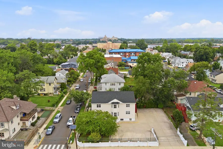 2301 Woodlynne Ave, Oaklyn, NJ 08107 - #2