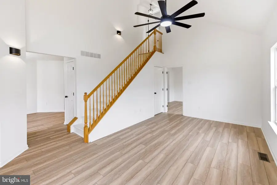 402 Emerson Ct, Clementon, NJ 08021 - #2
