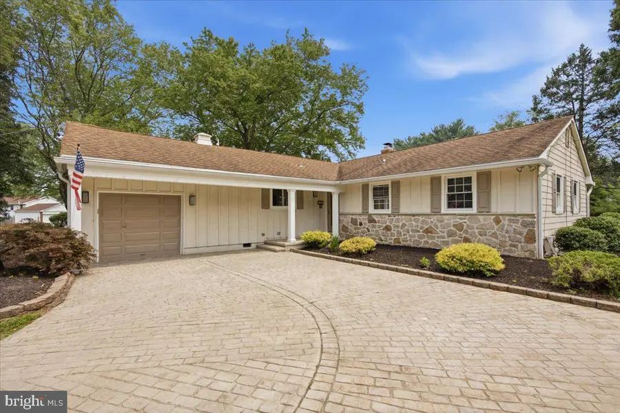 1221 Crane Dr, Cherry Hill, NJ 08003 - #2