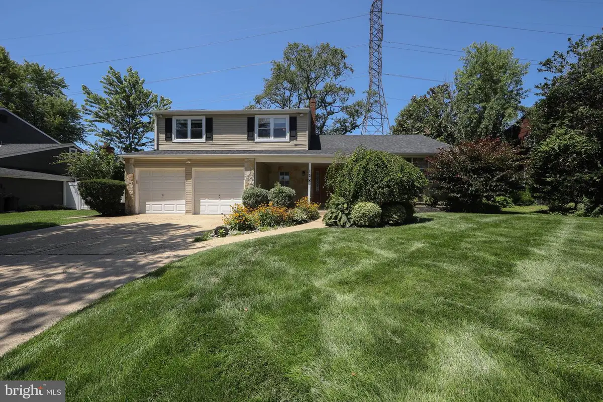 128 Sandringham Rd, Cherry Hill, NJ 08003 - #1