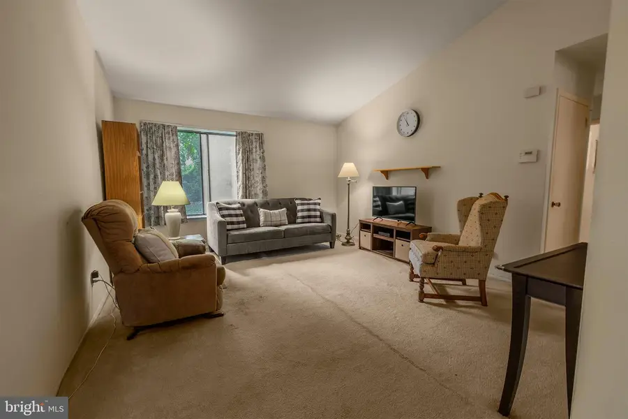 84 Eastmont Ln, Sicklerville, NJ 08081 - #2