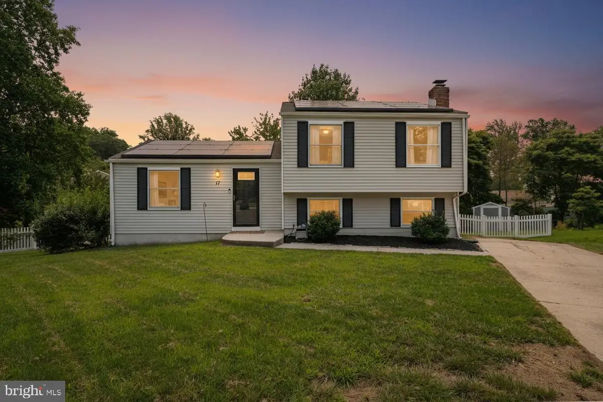 17 Foxwood Ct, Sicklerville, NJ 08081 - #1