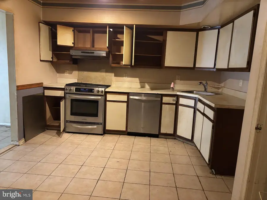 160 Fenway Ave, Atco, NJ 08004 - #2