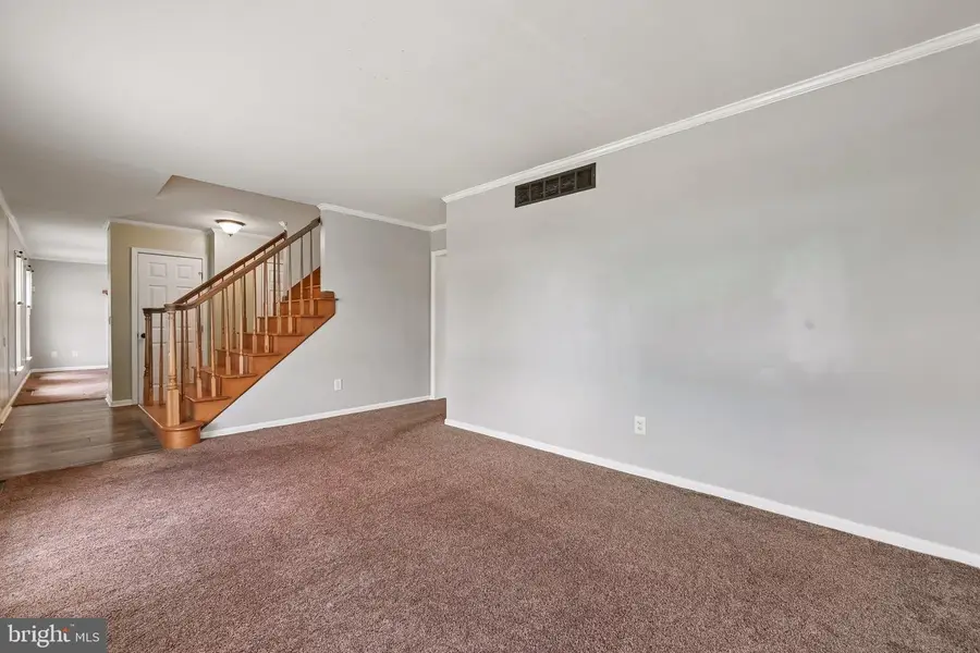 215 Mcclellan Ave, West Berlin, NJ 08091 - #3