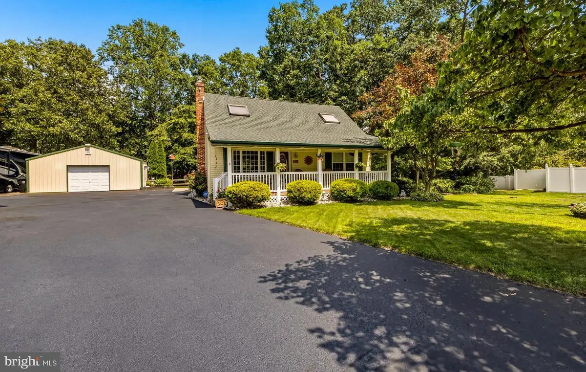 15 Eagle Ct, Sicklerville, NJ 08081 - #1
