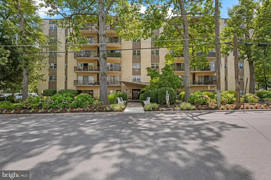 111 Chestnut Pl #608, Cherry Hill, NJ 08002 - #2