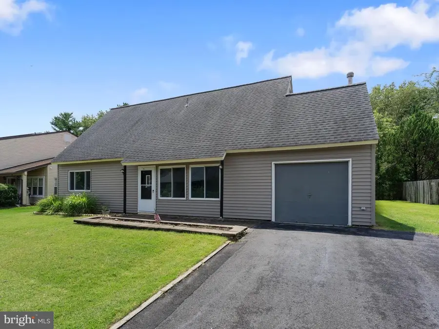 19 Penfield Ln, Sicklerville, NJ 08081 - #2