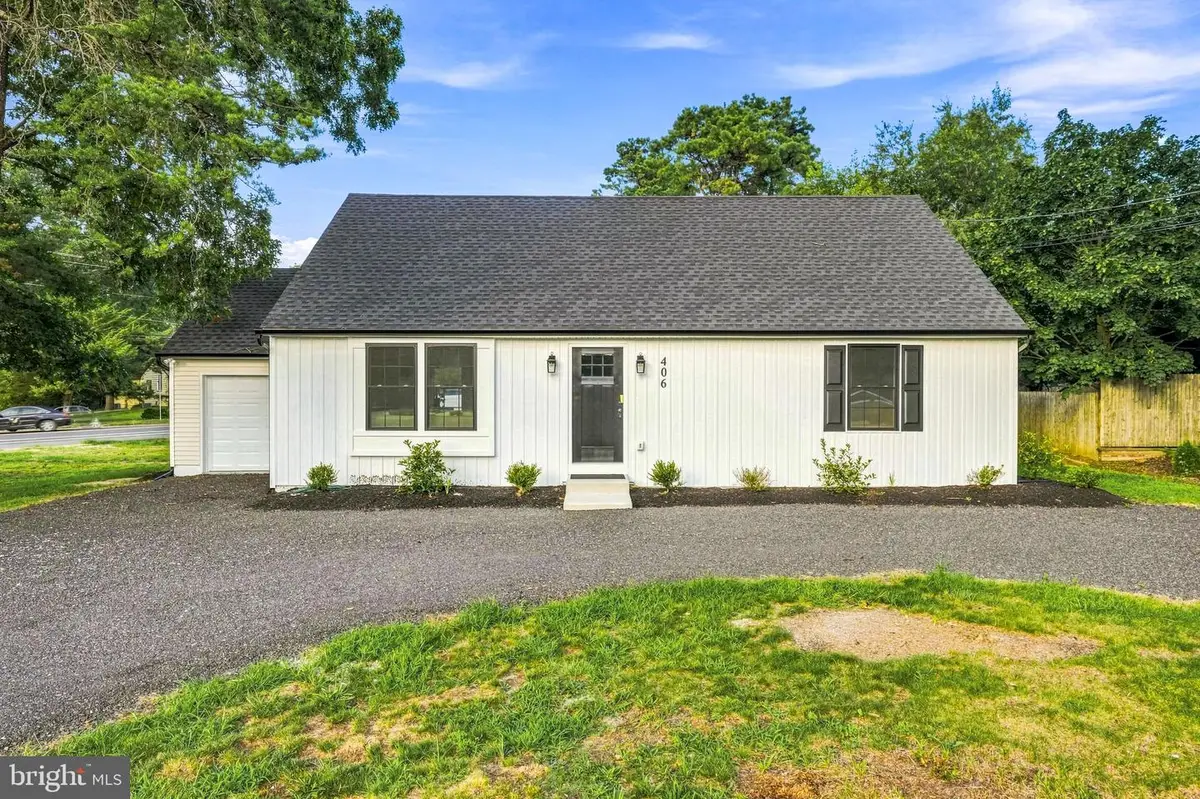 406 3rd St, Atco, NJ 08004 - #1
