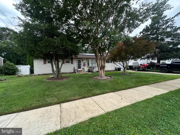 1209 Cedar Dr, PINE HILL, NJ 08021