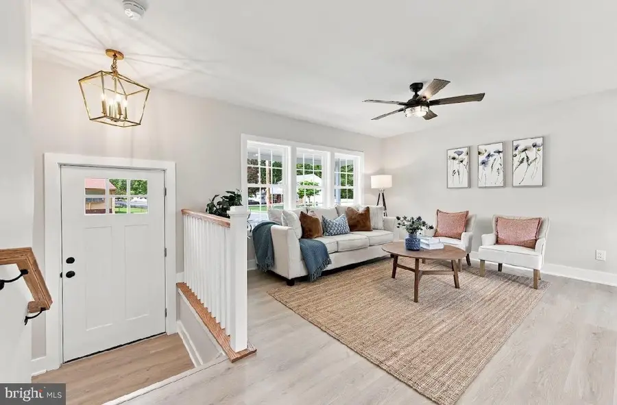 388 Cleveland Ave, West Berlin, NJ 08091 - #2