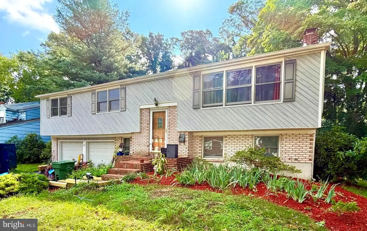 29 Strathmore Dr, Cherry Hill, NJ 08003 - #1