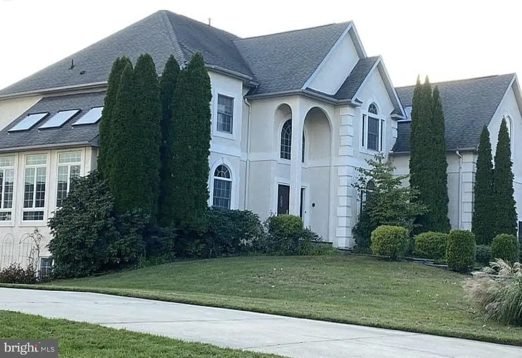 4 Carriage House Ct, Cherry Hill, NJ 08003 - #1