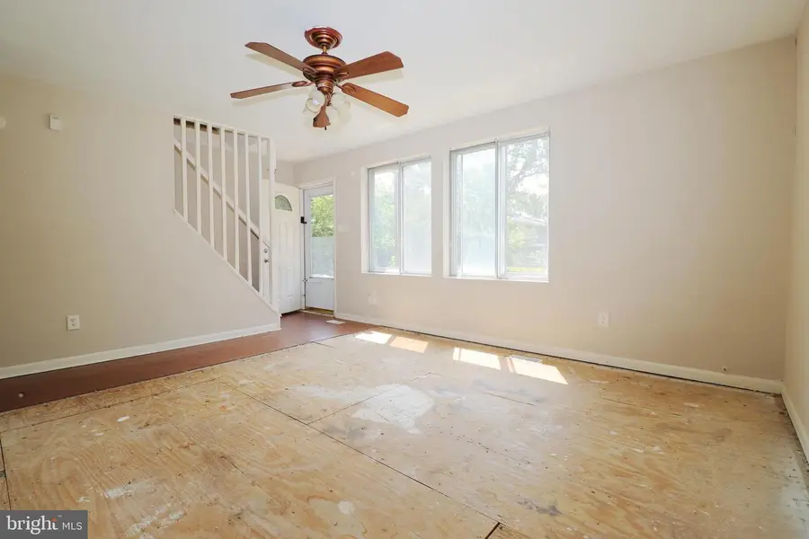 105 S Holland St, Lindenwold, NJ 08021 - #3
