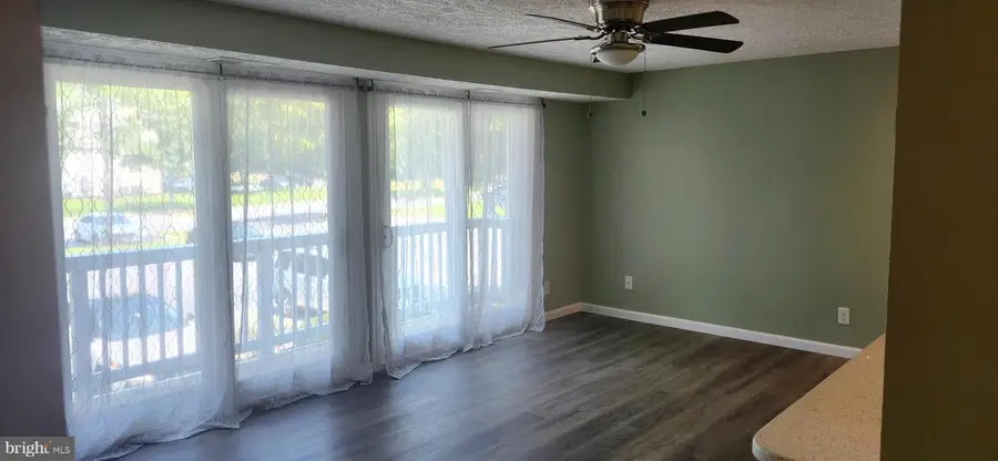 54 Kenwood Dr, Sicklerville, NJ 08081 - #3