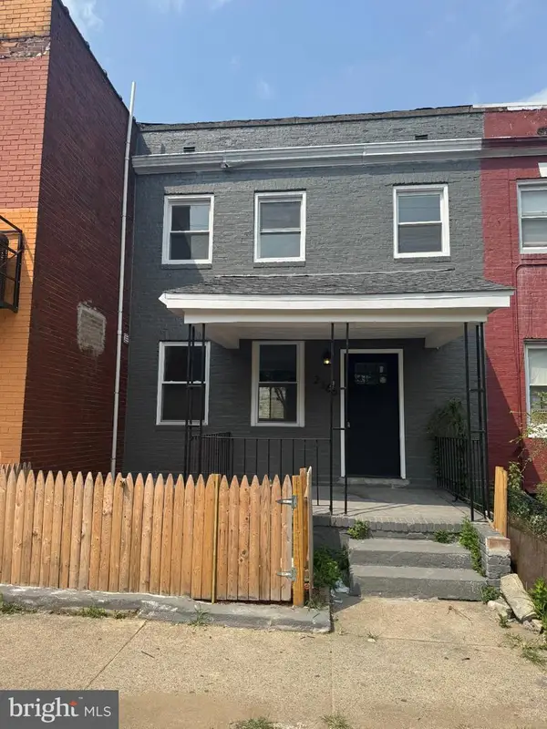 2365 S 8th, CAMDEN, NJ 08104