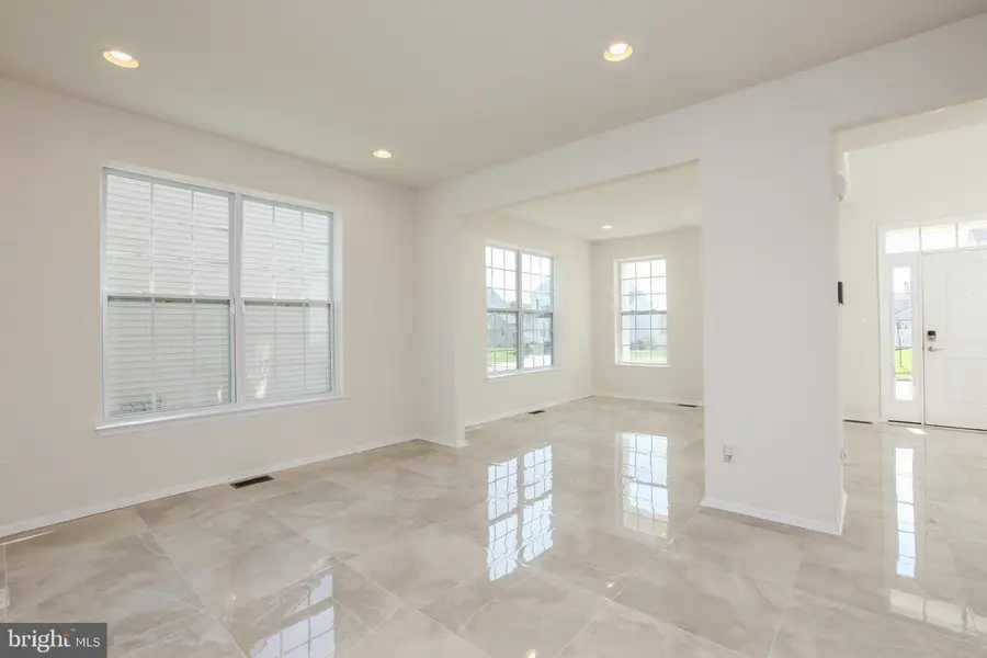 41 Champlain St, Sicklerville, NJ 08081 - #2