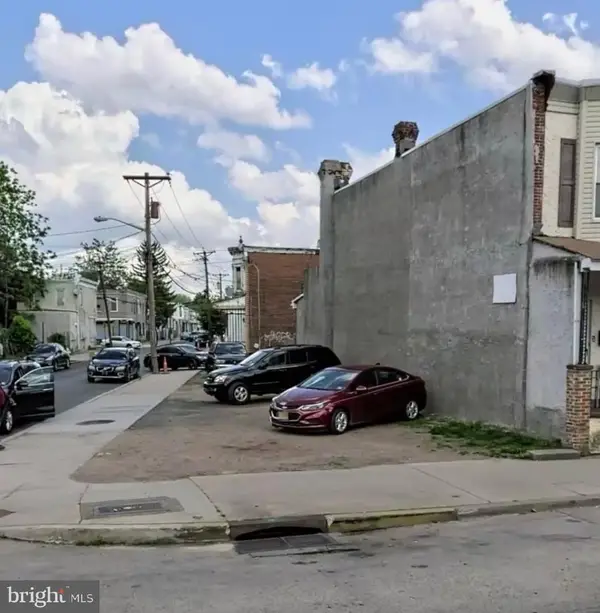 1650 Mount Ephraim Ave, CAMDEN, NJ 08104