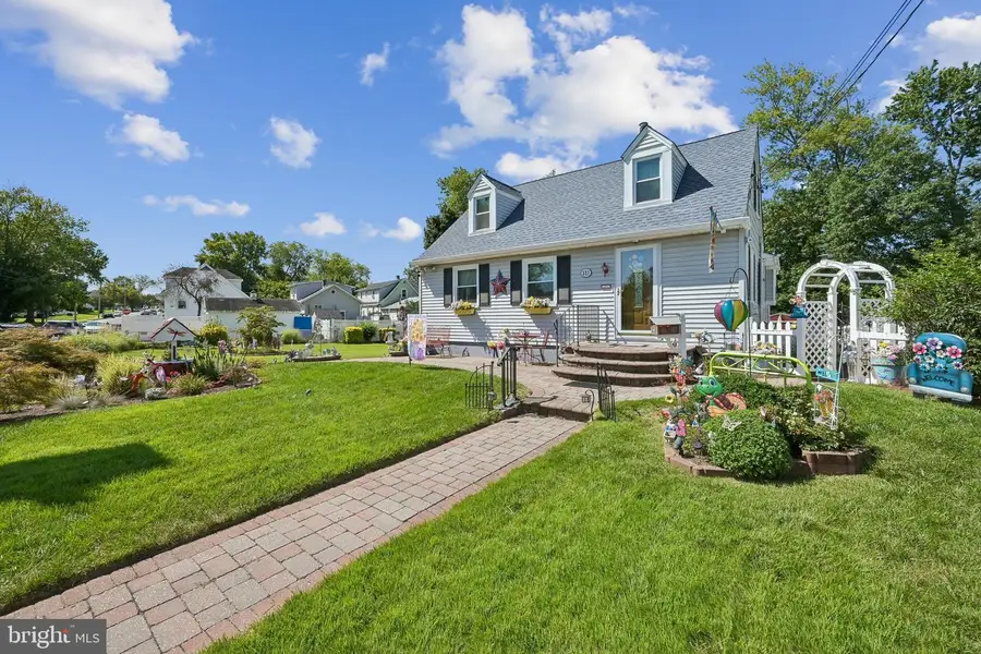 521 Bowers Ave, Runnemede, NJ 08078 - #2