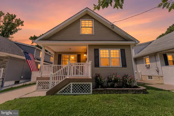 327 Walnut Ave, OAKLYN, NJ 08107