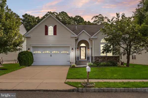 134 Hearthstone Dr, BERLIN, NJ 08009