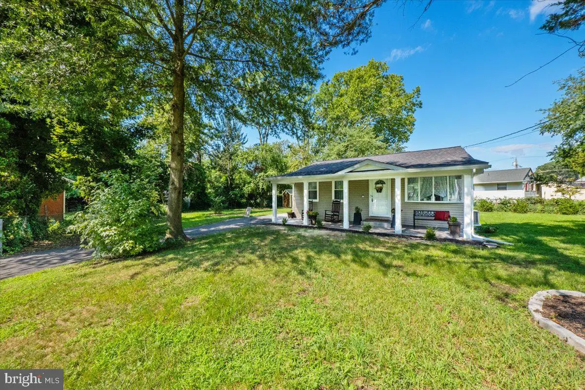 31 W Phoenix Ave, Lawnside, NJ 08045 - #1
