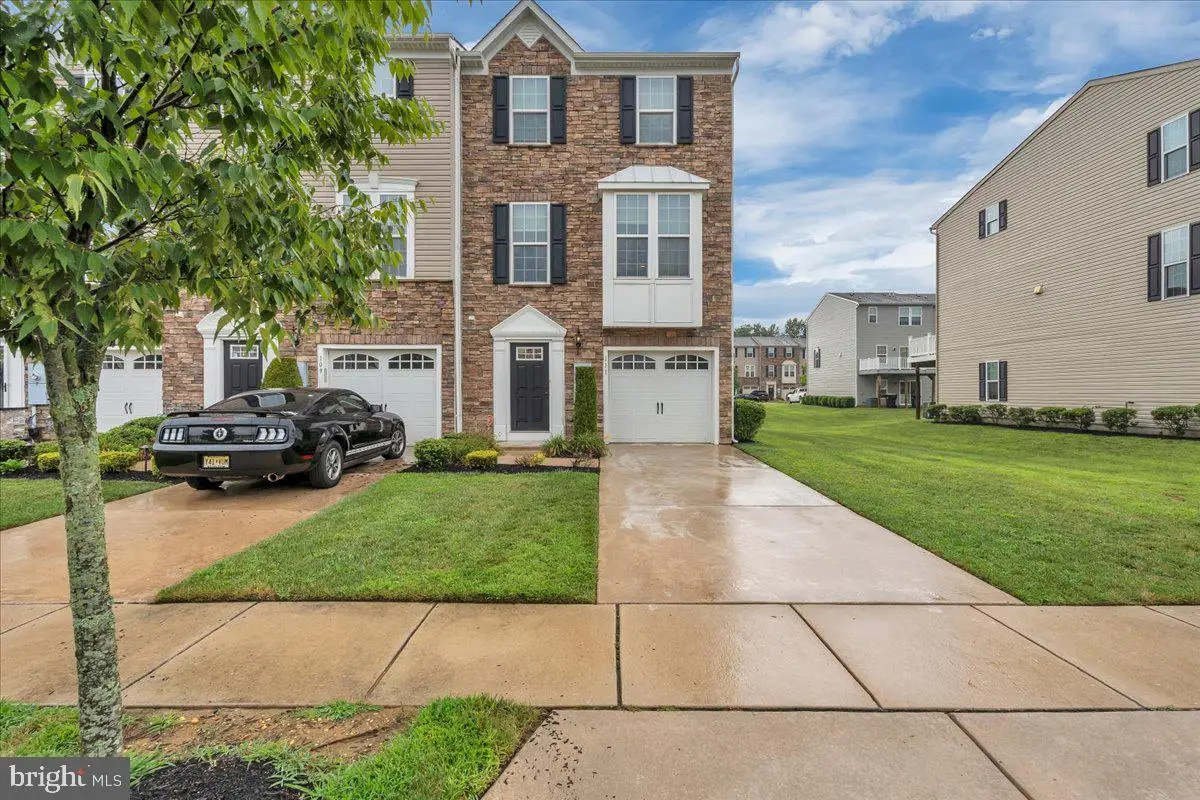 111 Village Green Ln, Sicklerville, NJ 08081 - #1